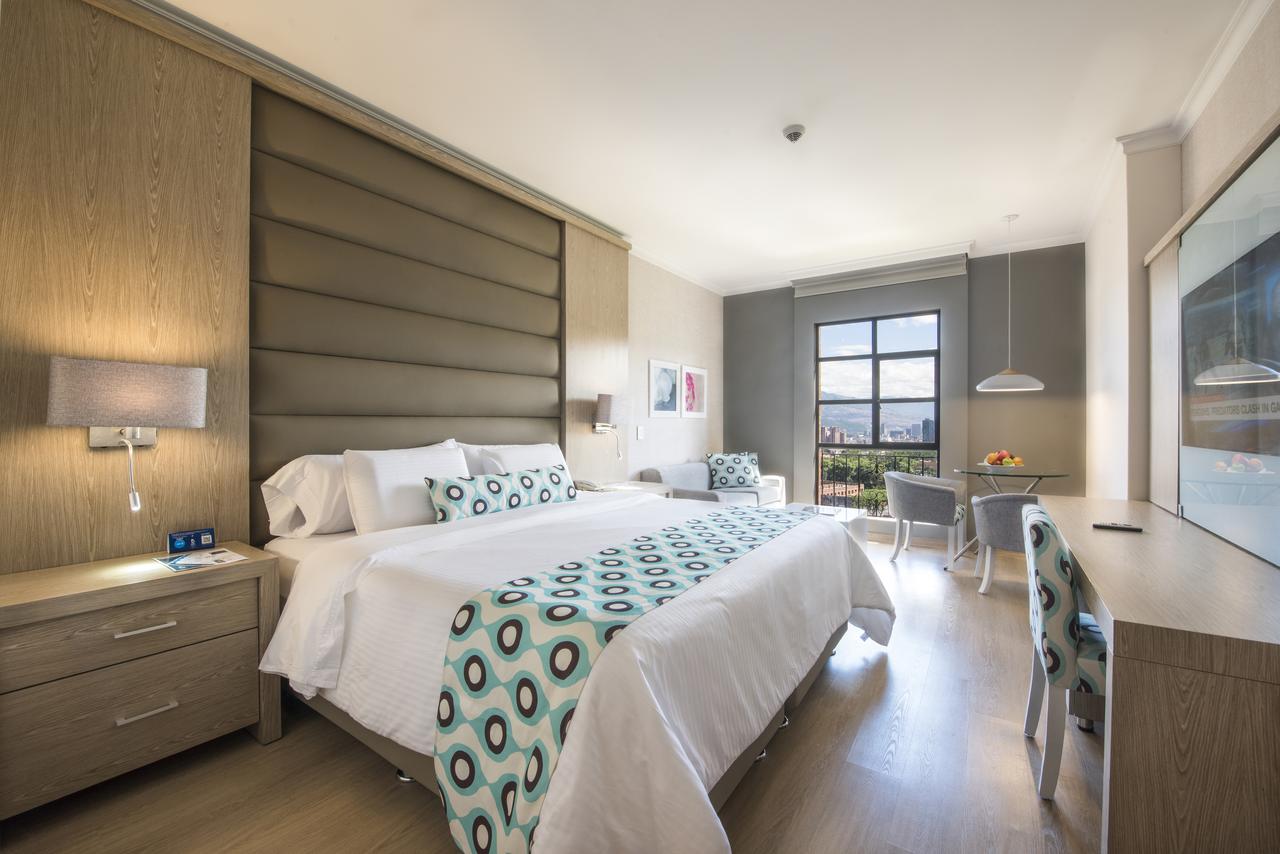 cirugia-implantesdeseno